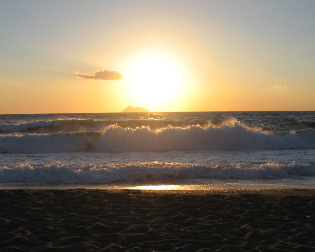 Meereswellen Sonnenuntergang